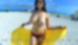 warran14 nude woman alone at the beach